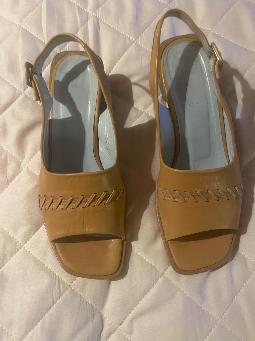 Women’s Tan Leather Slingback Sandals -Size 9
